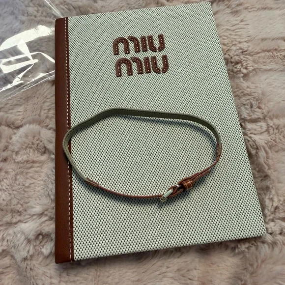 Miu Miu Beige Canvas Notebook with Brown Trim and Logo - Picture 3 of 6